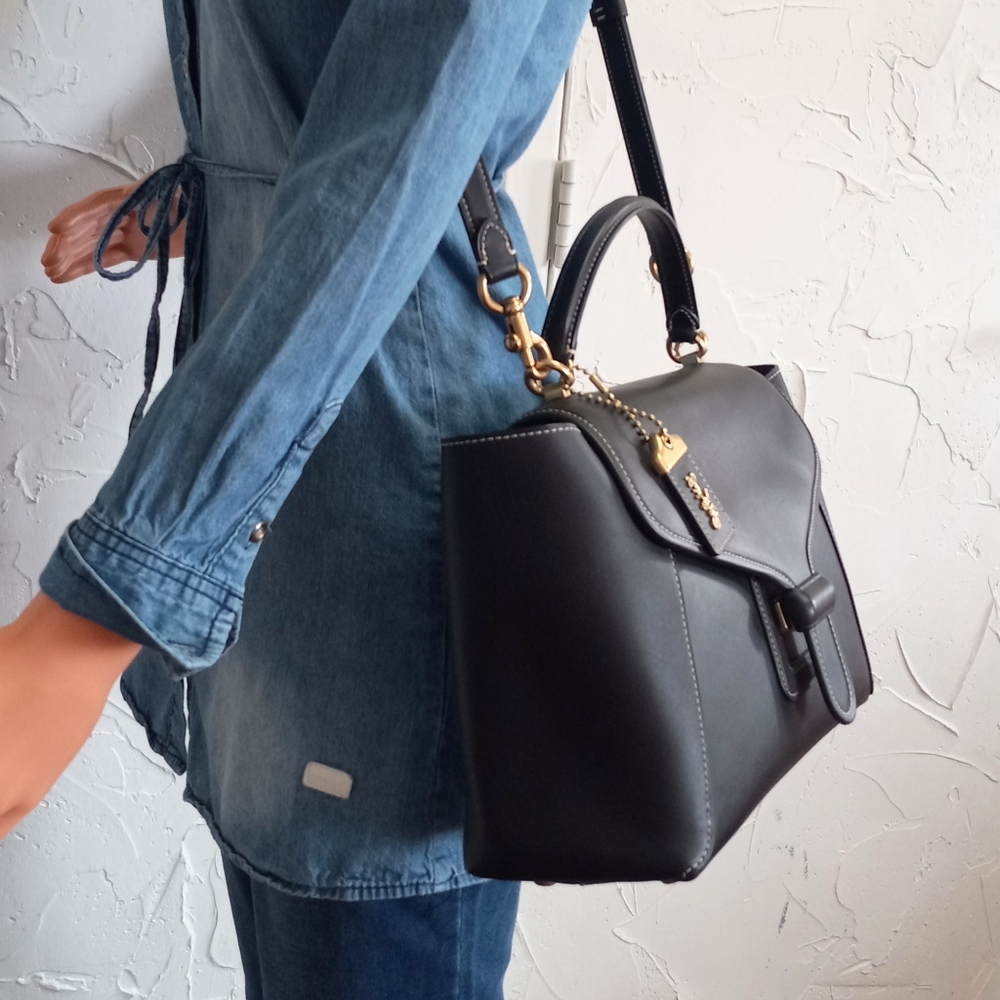 Coach Courier Carryall Black Glovetanned Leather Handle & Shoulder Bag
